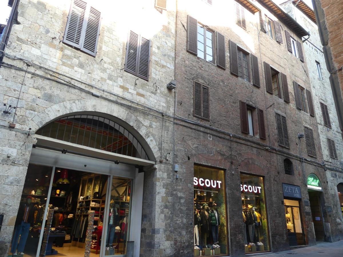 Albergo Cannon D'Oro Siena Exteriör bild
